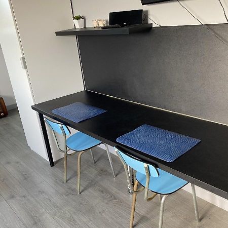 Jolie Studio 10Min Centre Ville Et 300M Quai De Seine Wifi Rouen Luaran gambar
